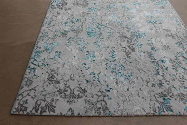Multicolor_Polyester_Premium_Rugs_For_Home