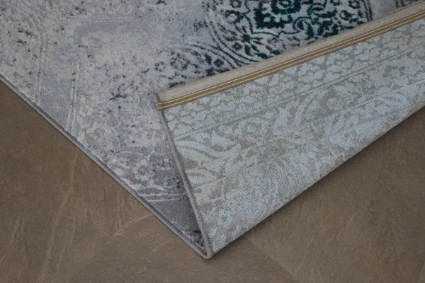 Multicolor_Polyester_Premium_Rugs_For_Home