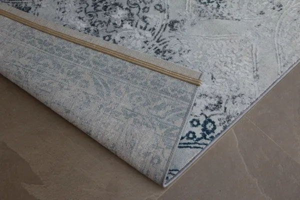 Multicolor_Polyester_Premium_Rugs_For_Home