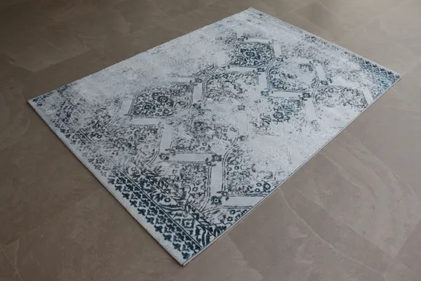 Multicolor_Polyester_Premium_Rugs_For_Home