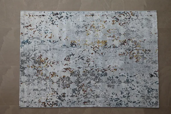 Multicolor_Polyester_Premium_Rugs_For_Home