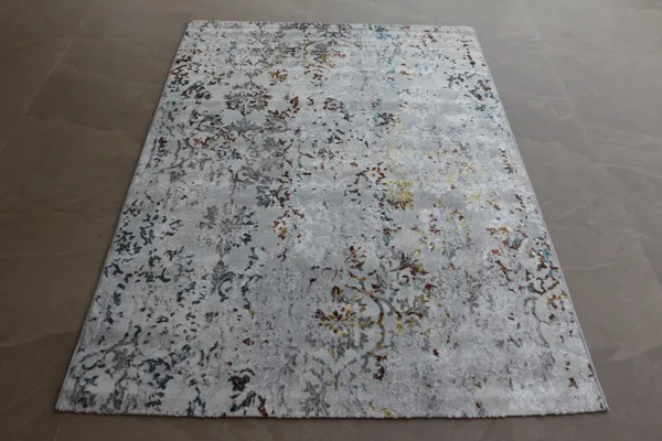 Multicolor_Polyester_Premium_Rugs_For_Home