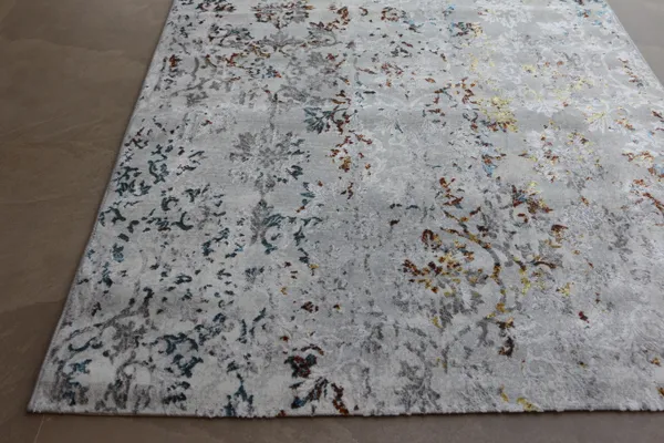 Multicolor_Polyester_Premium_Rugs_For_Home