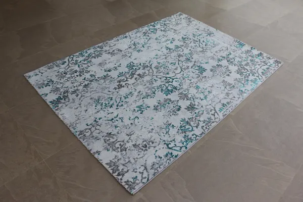 Multicolor_Polyester_Premium_Rugs_For_Home