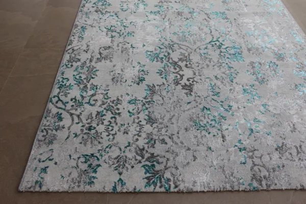 Multicolor_Polyester_Premium_Rugs_For_Home
