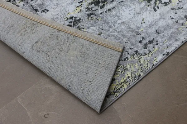 Multicolor_Polyester_Premium_Rugs_For_Home