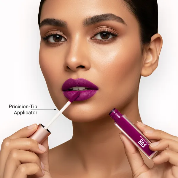 Mauve_Petal_Luxe_Matte_Lipstick_For_Women_(35_Gms)