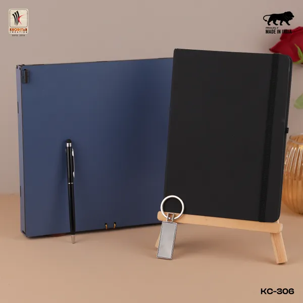 Black_Personalised_3_In_1_Corporate_Gift_Set_Which_Includes_Diary_And_Keychain_And_Metal_Pen_Gift_Set_For_Employee_Of_The_Month_And_Personalised_Diary_Corporate_Gift_For_Clients