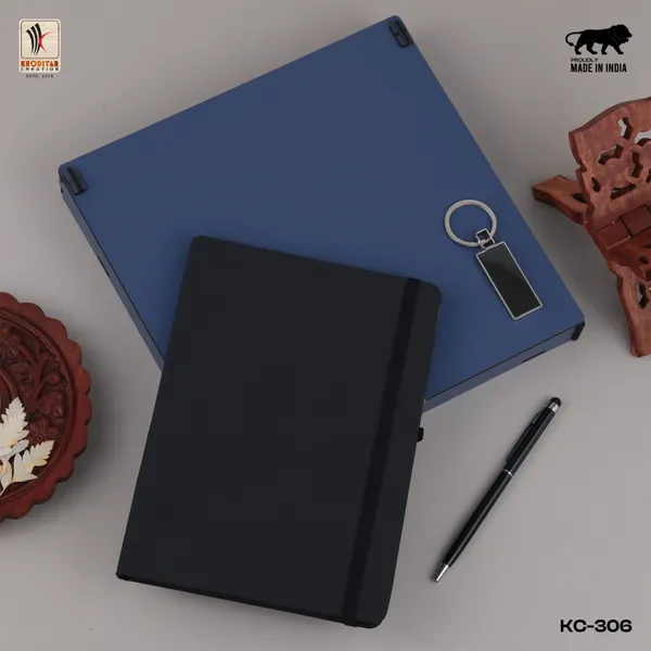 Black_Personalised_3_In_1_Corporate_Gift_Set_Which_Includes_Diary_And_Keychain_And_Metal_Pen_Gift_Set_For_Employee_Of_The_Month_And_Personalised_Diary_Corporate_Gift_For_Clients