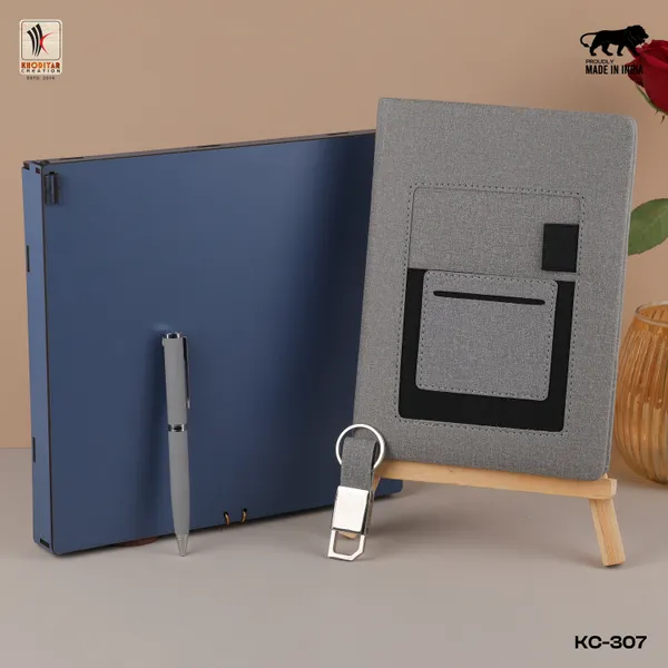 Grey_Personalised_3_In_1_Corporate_Gift_Set_Which_Includes_Diary_And_Keychain_And_Metal_Pen_Gift_Set_For_Employee_Of_The_Month_And_Personalised_Diary_Corporate_Gift_For_Clients