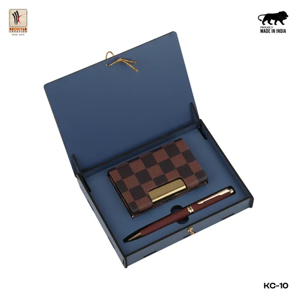 Brown_Personalized_Metal_Pen_And_Cardholder_Gift_Set_With_Name_Engraved_For_Executive_Gifting