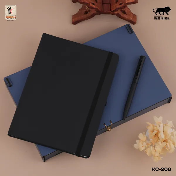 Black_Personalised_4_In_1_Corporate_Gift_Set_Which_Includes_Diary_And_Keychain_And_Metal_Pen_And_Card_Holder_Gift_Set_For_Employee_Of_The_Month_And_Personalised_Diary_Corporate_Gift_For_Clients