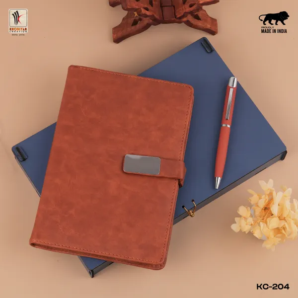 Tan_Personalised_4_In_1_Corporate_Gift_Set_Which_Includes_Diary_And_Keychain_And_Metal_Pen_And_Card_Holder_Gift_Set_For_Employee_Of_The_Month_And_Personalised_Diary_Corporate_Gift_For_Clients