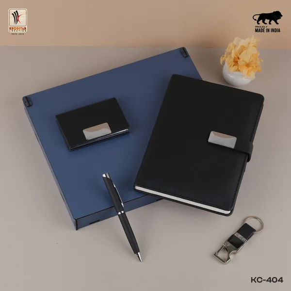Black_Personalized_Diary_And_Pen_And_Card_Holder_And_Keychain_As_Corporate_Gift_Set_For_Business_Gifting