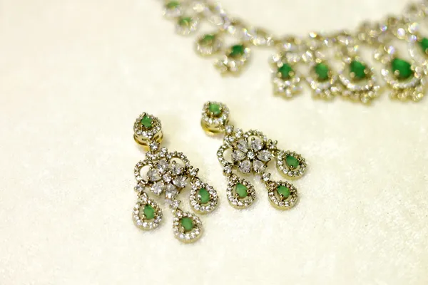 Sterling_Silver_Toned_Ad_Necklace_And_Earrings_Set_For_Women