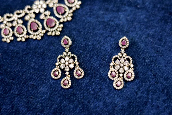 Sterling_Silver_Toned_Ad_Necklace_And_Earrings_Set_For_Women