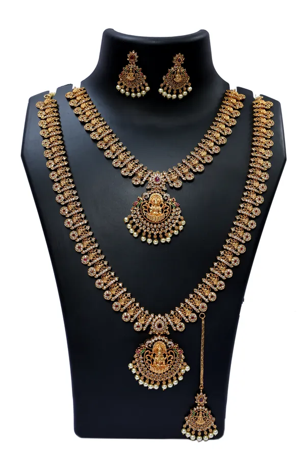 Lakshmi_Pendant_Long_Haram_And_Necklace_Set_For_Women