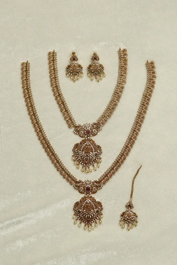 Antique_Style_Temple_Jewellery_Necklace_Set_For_Women