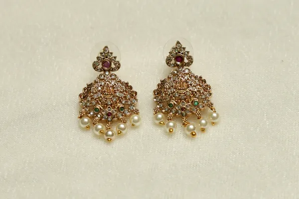 Antique_Style_Temple_Jewellery_Necklace_Set_For_Women