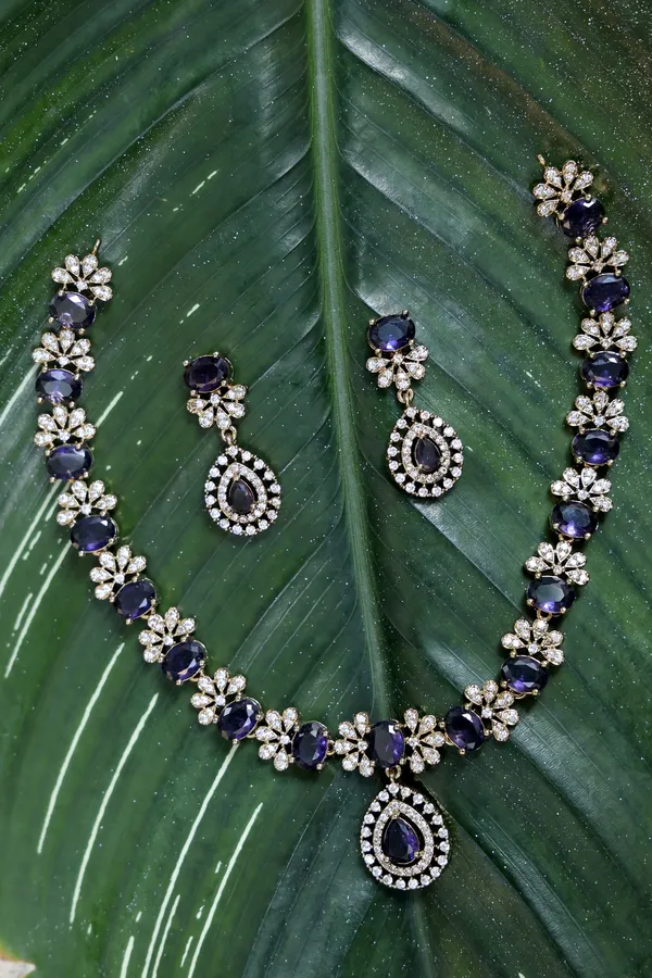 Floral_Designer_Blue_Stone_Sterling_Silver_Necklace_For_Women