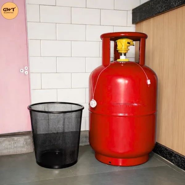 Black_Medium_Metal_Mesh_Dustbin_For_Home,_School,_Bedroom,_Kitchen,_Office_13_Ltr_Iron_Dustbin_Pack_Of_4