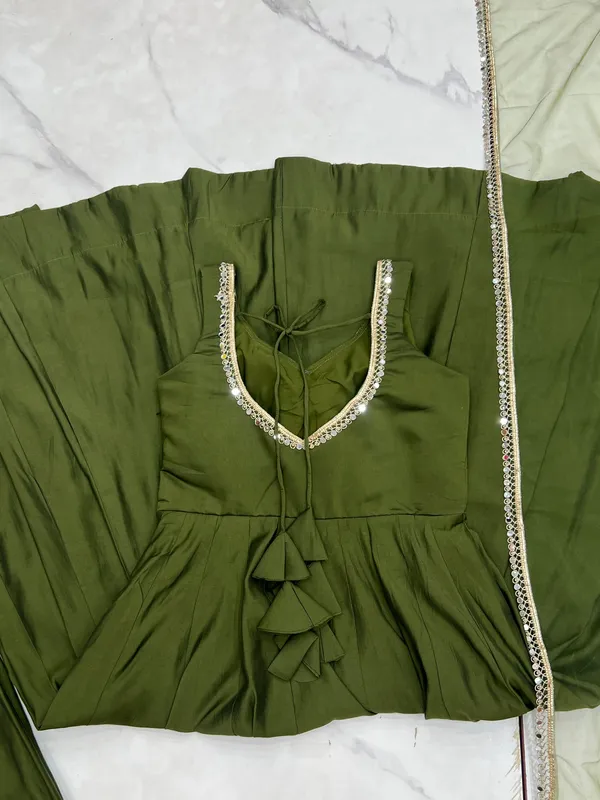 Emerald_Green_Pure_Romansilk_Mehandi_Chanderi_Anarkali_Set_Dupatta_And_Pant_For_Women