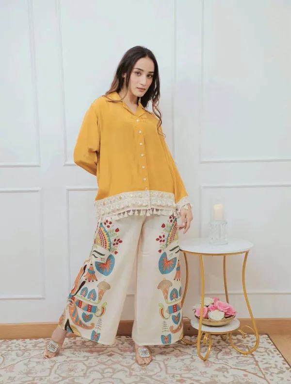 Yellow_Printed_Rayon_Banjaran_Cut_Top_Digital_Print_Plazo_Set_For_Women