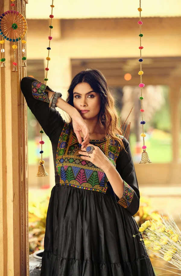 Yellow_Premium_Banjaran_Pure_Cotton_Gamthi_Jacquard_Neck_Ruffle_Gown_For_Women