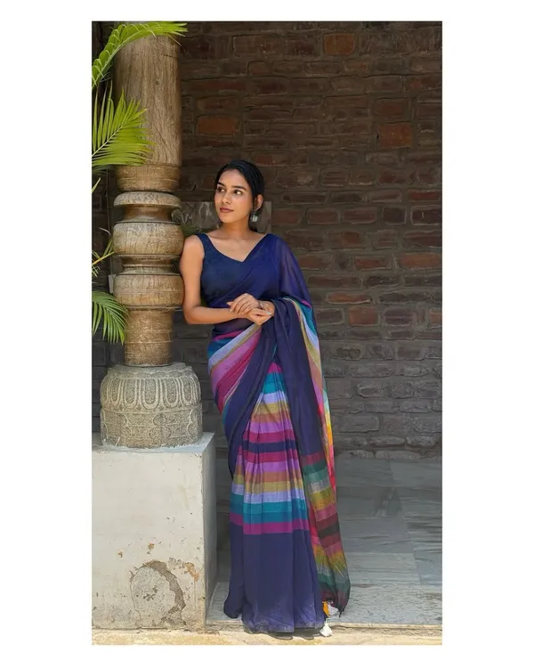 White_Premium_Banjaran_Hd_Digital_Print_And_Handmade_Zalar_Finish_Linen_Cotton_Saree_For_Women