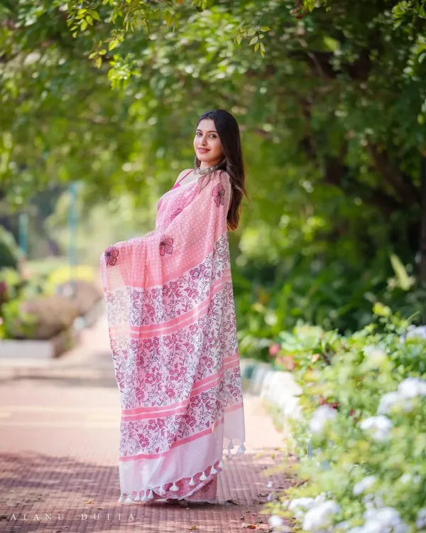Multicolor_Pure_Linen_By_Banjaran_Hd_Print_Cotton_Saree_For_Women