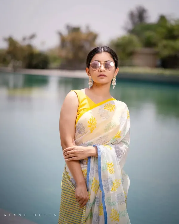 Multicolor_Banjaran_Premium_Linen_Cotton_Saree_Daily_Wear_Digital_Print_Saree_For_Women