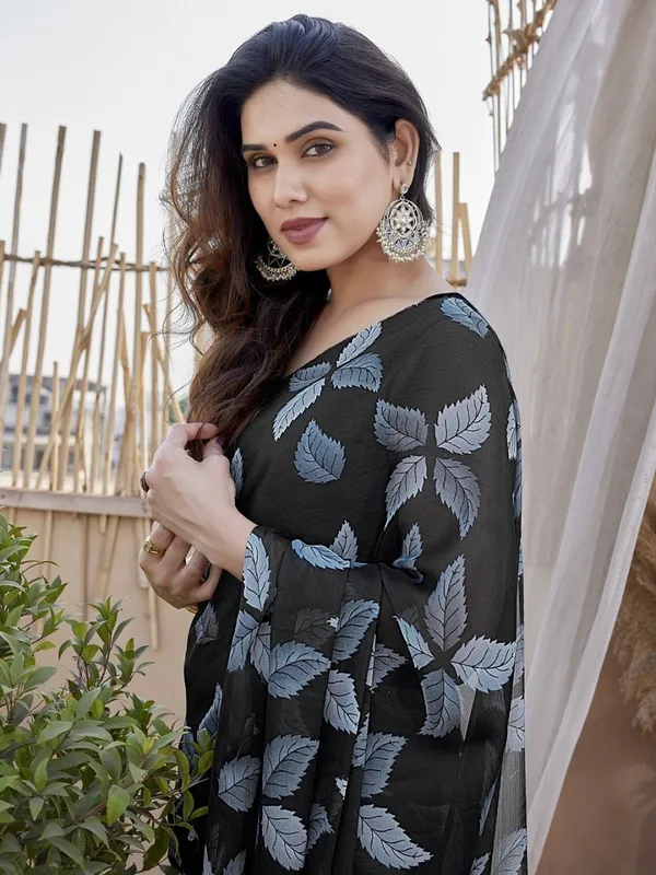 Multicolor_Printed_High_Quality_Mill_Printing_Wax_Finishing_In_Saree_For_Women
