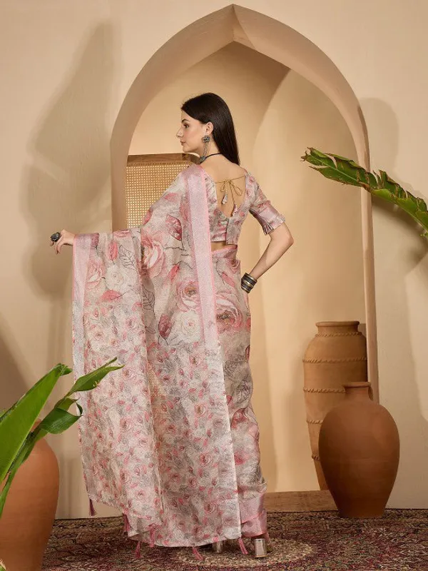Off_White_Base_Pastel_Pink_And_Grey_Digital_Saree_For_Women