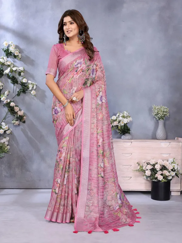 Pink_Floral_Printed_Saree_For_Women