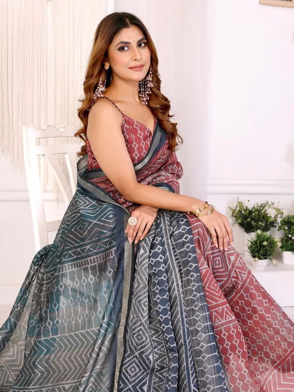 Multicolor_Geometric_Printed_Chanderi_Saree_For_Women
