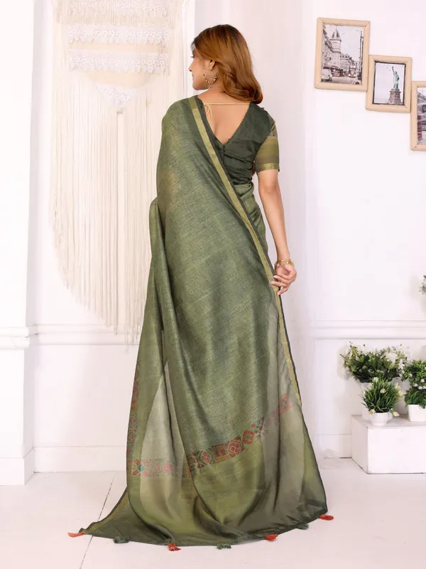 Olive_Green_Traditional_Geometric_Border_Chanderi_Saree_For_Women