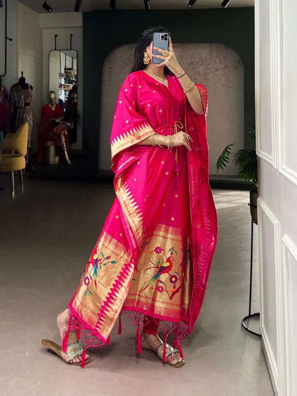 Pink_Paithani_Jacquard_Zari_Weave_Lace_Border_Ready_To_Wear_Free_Size_Kaftan_For_Women