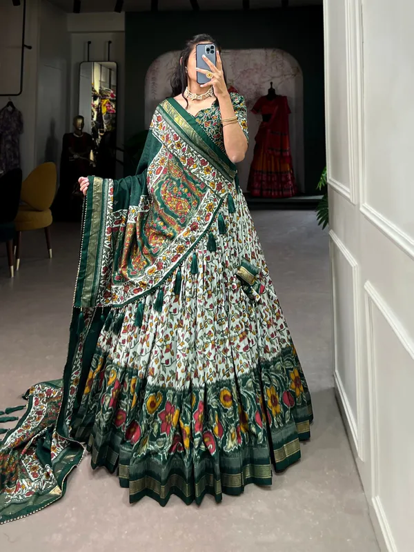 Multicolor_Elegant_Tussar_Silk_Floral_Patola_Print_And_Foil_Detailing_Lehenga_Set_For_Women