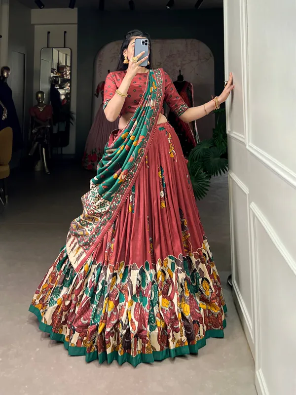 Multicolor_An_Exquisite_Tussar_Silk_Set_Perfect_Floral_And_Patola_Print_Design_To_Make_You_Feel_Utterly__Lehenga_For_Women