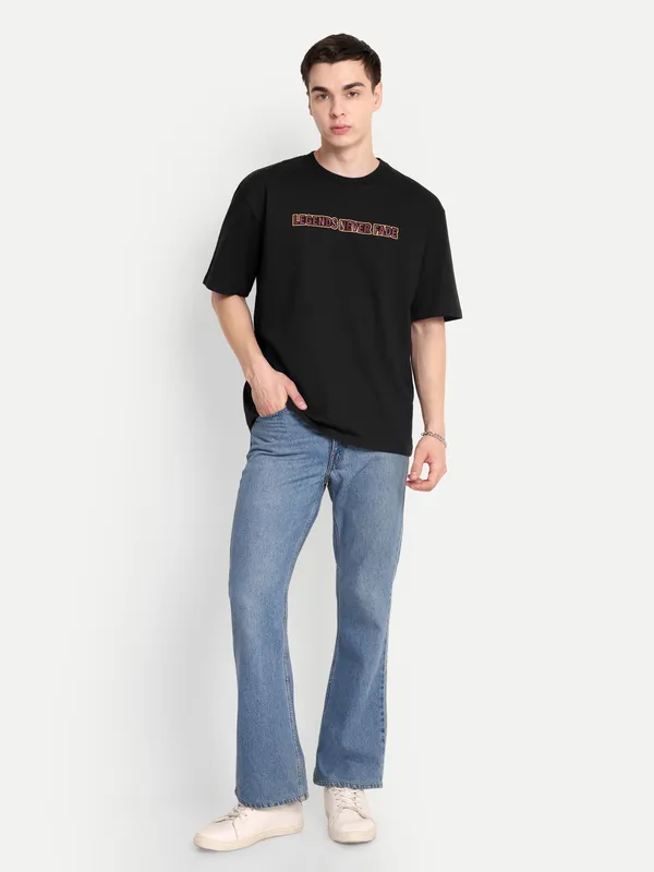 Legend_Never_Fade_Heavyweight_Oversize_T-shirt