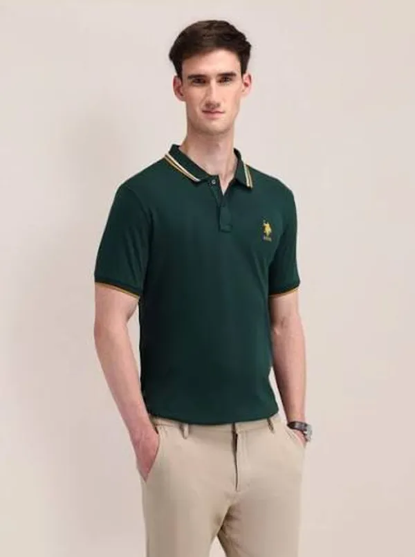 Men's_Solid_Regular_Fit_Cotton_T-Shirt