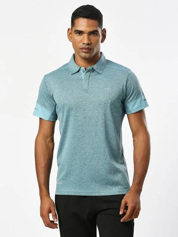 Men's_Solid_Regular_Fit__T-Shirt