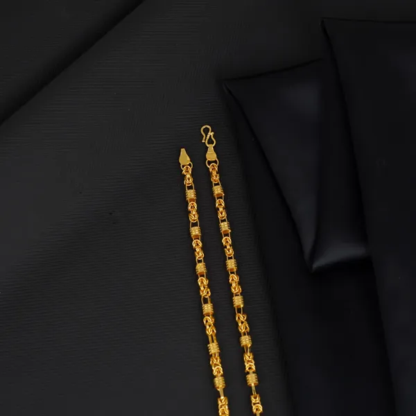 Traditional_Gold_Toned_Byzantine_Chain_Necklace.