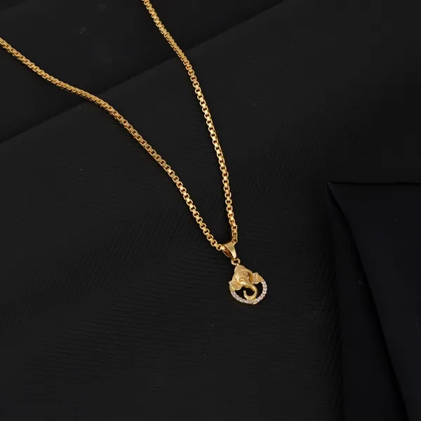 Elegant_Gold_Tone_Leopard_Pendant_Necklace_Pack_Of_1