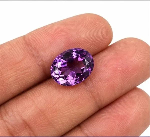 Ratna_Shree_Natural_Amethyst_(Jamuniya)_Gemstone_|_Certified_Original_Purple_Quartz_Stone_|_Oval_Cut_Loose_Gemstone_|_Astrology_for_Rahu_|_Calming_&_Protection_Stone_for_Ring_Pendant