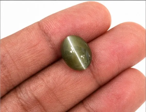 Ratna_Shree_Natural_Lahsuniya_Stone_(Cat’s_Eye/Lehsunia)_Certified_|_Original_Ketu_Gemstone_for_Protection,_Success_&_Negative_Energy_Shield_|_Oval_Cabochon_Loose_Gemstone_for_Ring_Pendant_Astrology