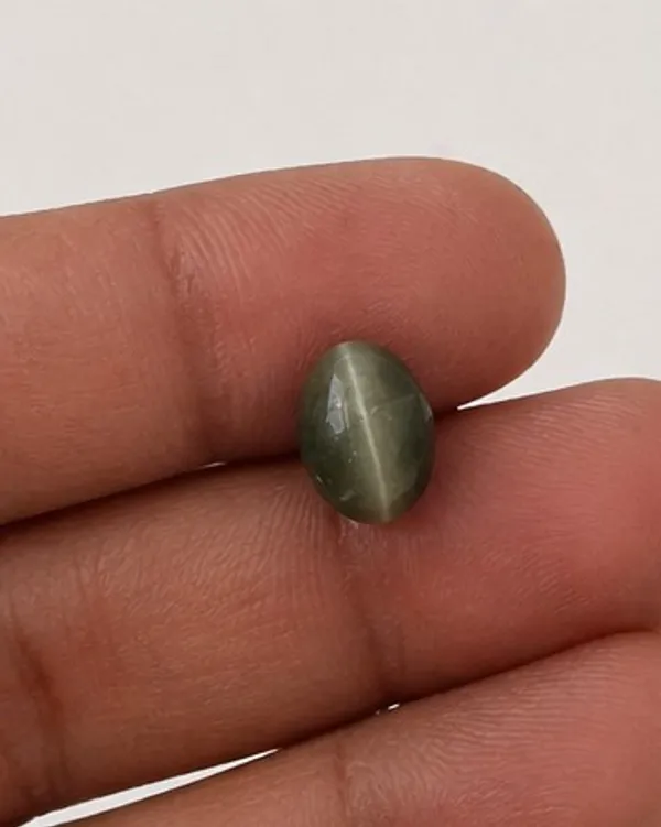 Ratna_Shree_Natural_Lahsuniya_Stone_(Cat’s_Eye/Lehsunia)_Certified_|_Original_Ketu_Gemstone_for_Protection,_Success_&_Negative_Energy_Shield_|_Oval_Cabochon_Loose_Gemstone_for_Ring_Pendant_Astrology