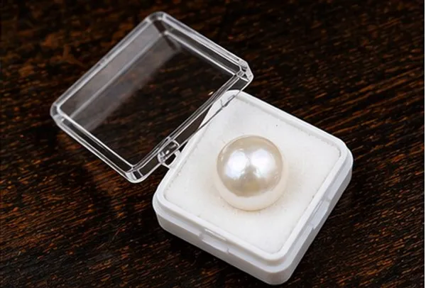 Ratna_Shree_Natural_Moti_Pearl_(Fresh_Water)_Certified_|_Original_White_Pearl_Stone_for_Moon_(Chandra)_|_Round_Loose_Gemstone_for_Ring,_Pendant_&_Astrology