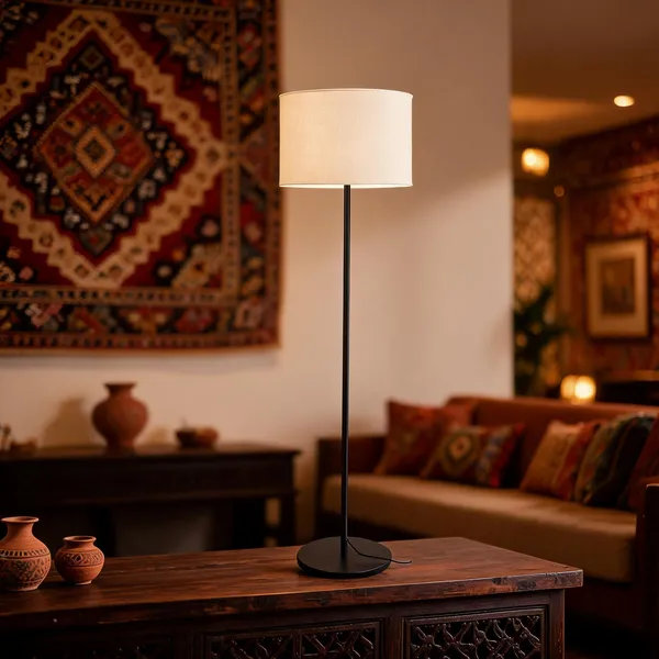 White_Metal_Floor_Lamp_For_Home_Lighting