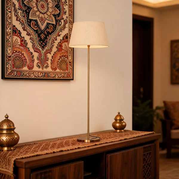 Golden_Iron_Floor_Lamp_For_Home_Lighting